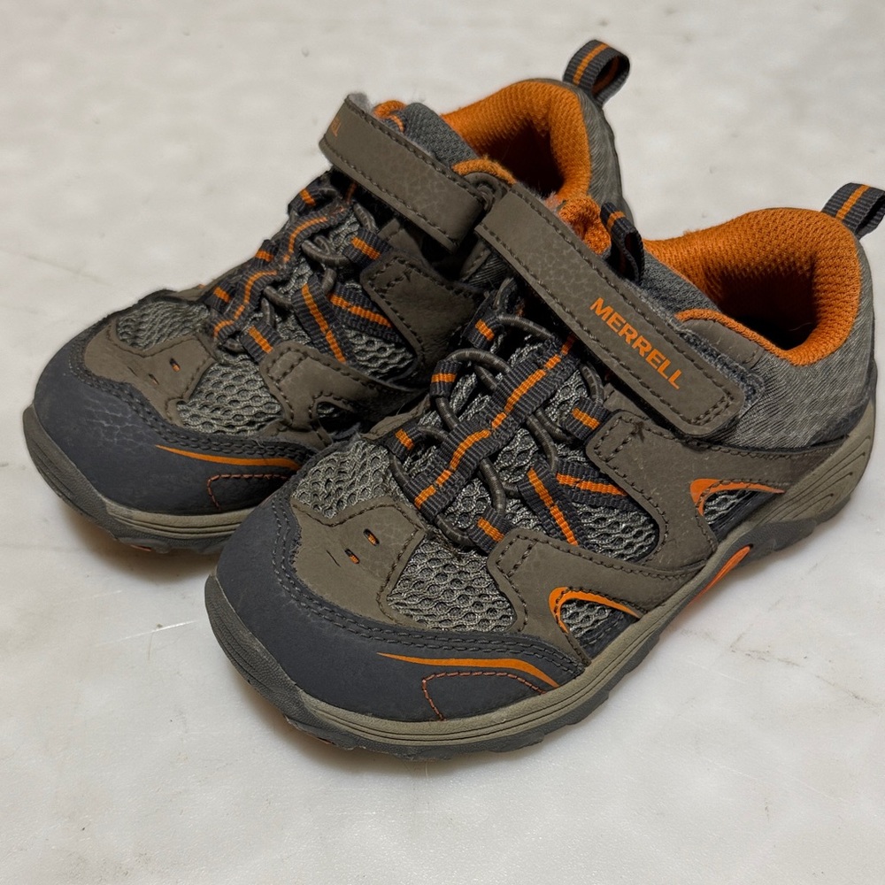 Merrell Kids' Sneakers in Gray and Orange